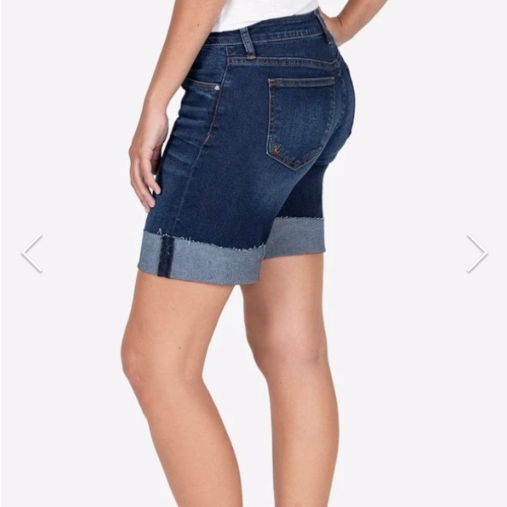 Kut from the Kloth Catherine Bermuda Denim Midrise 8” Shorts Size 8 NWT - Picture 2 of 13